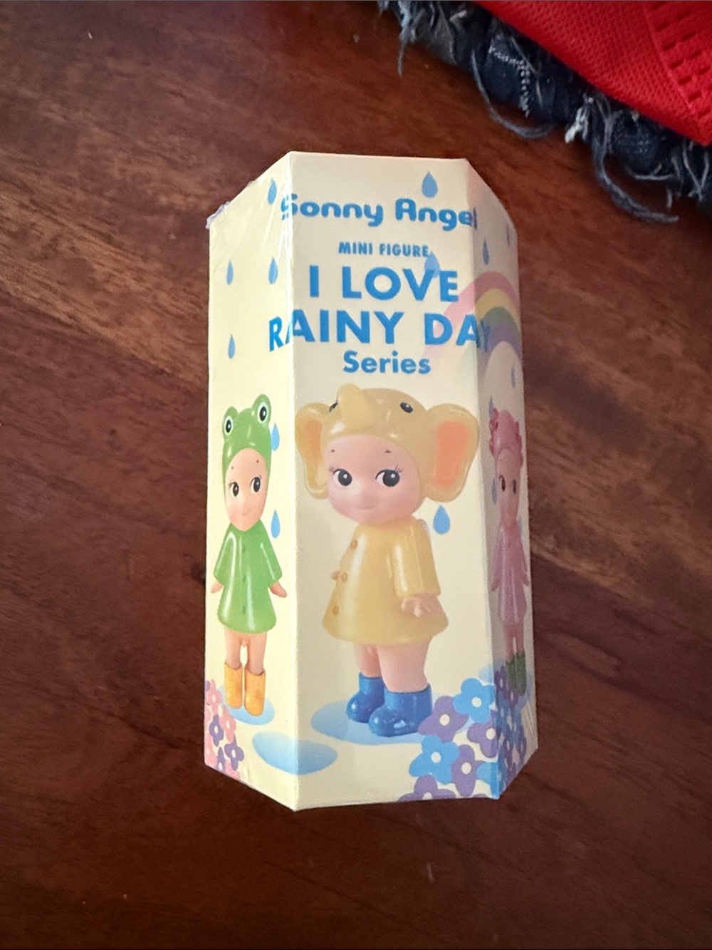 Sonny Angel I Love Rainy Day Mini Figure - Yellow Raincoat